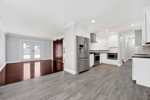 Tiny photo for 332 S River Road, Naperville, IL 60540 (MLS # 12563964)