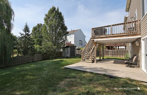 Tiny photo for 249 Jasmine Circle, Lindenhurst, IL 60046 (MLS # 12469463)