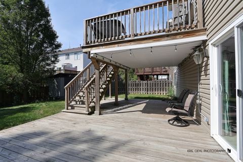 Tiny photo for 249 Jasmine Circle, Lindenhurst, IL 60046 (MLS # 12469463)