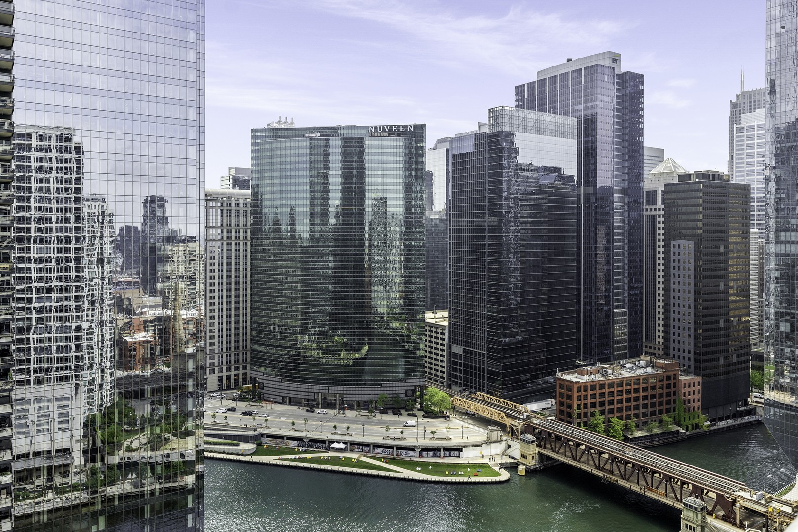 333 N Canal Street 2804