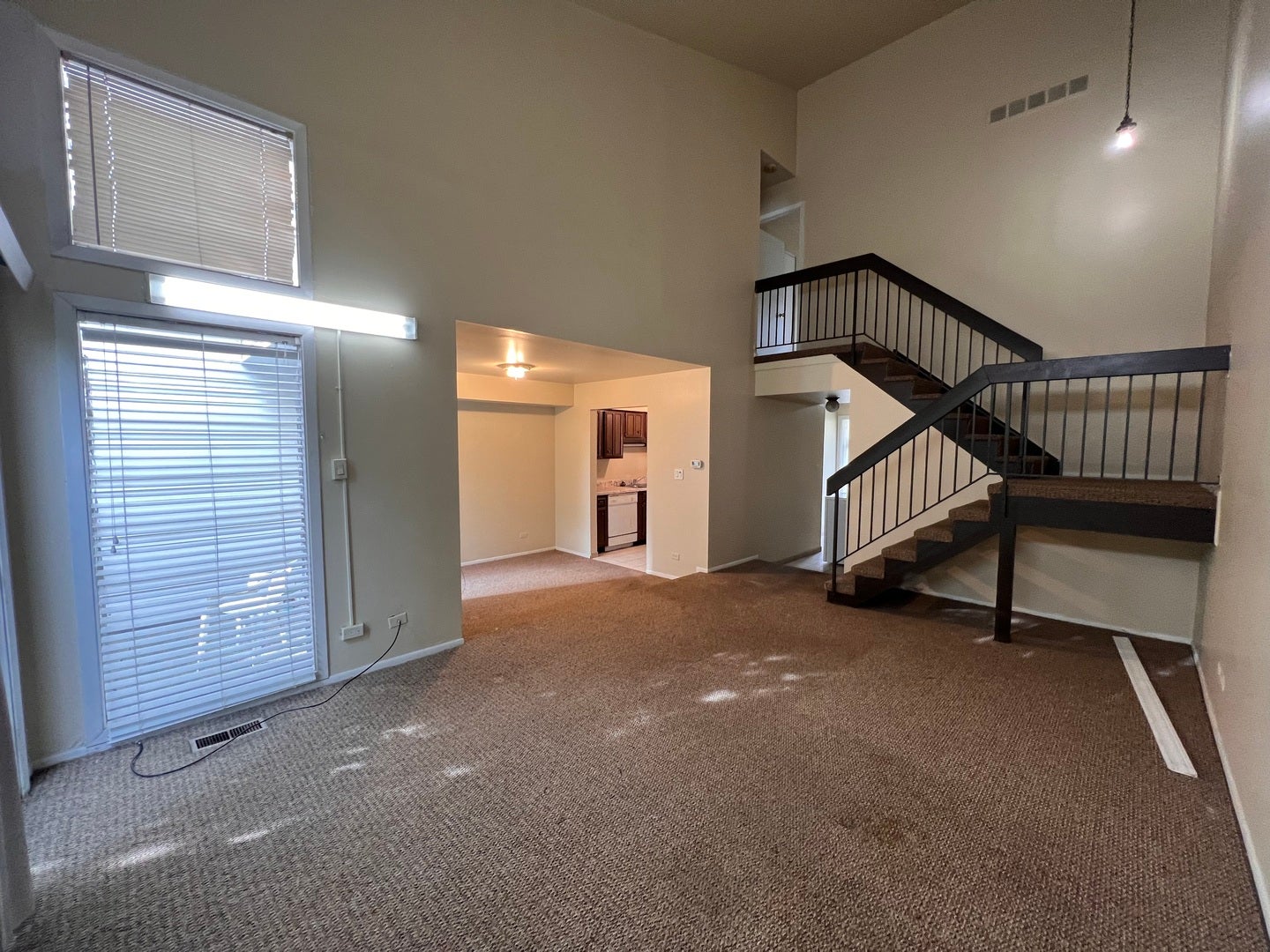 951 Wilshire Court 14-4