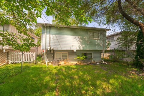 A home in Calumet Park