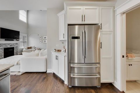 Tiny photo for 613 Bourbon Court, Naperville, IL 60565 (MLS # 12586019)