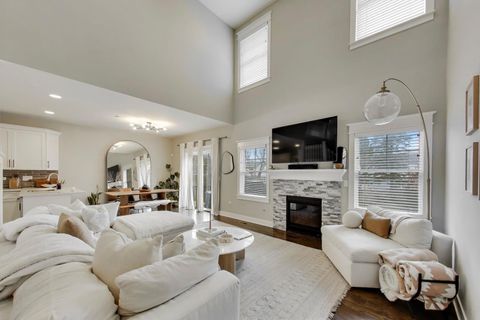 Tiny photo for 613 Bourbon Court, Naperville, IL 60565 (MLS # 12586019)