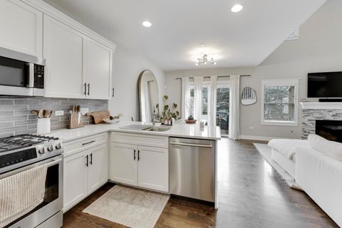 Tiny photo for 613 Bourbon Court, Naperville, IL 60565 (MLS # 12586019)