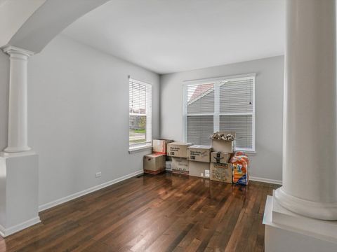 Tiny photo for 32 Catamaran Circle, Pingree Grove, IL 60140 (MLS # 12608242)