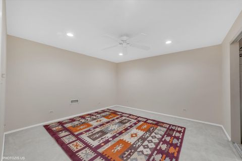 Tiny photo for 1034 Heather Court, Fox River Grove, IL 60021 (MLS # 12501906)