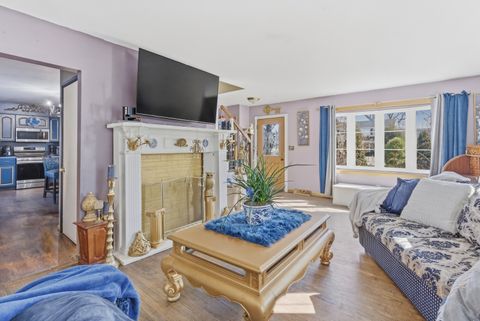 Tiny photo for 732 N Fordham Avenue, Aurora, IL 60506 (MLS # 12578089)