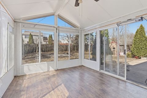 Tiny photo for 732 N Fordham Avenue, Aurora, IL 60506 (MLS # 12578089)