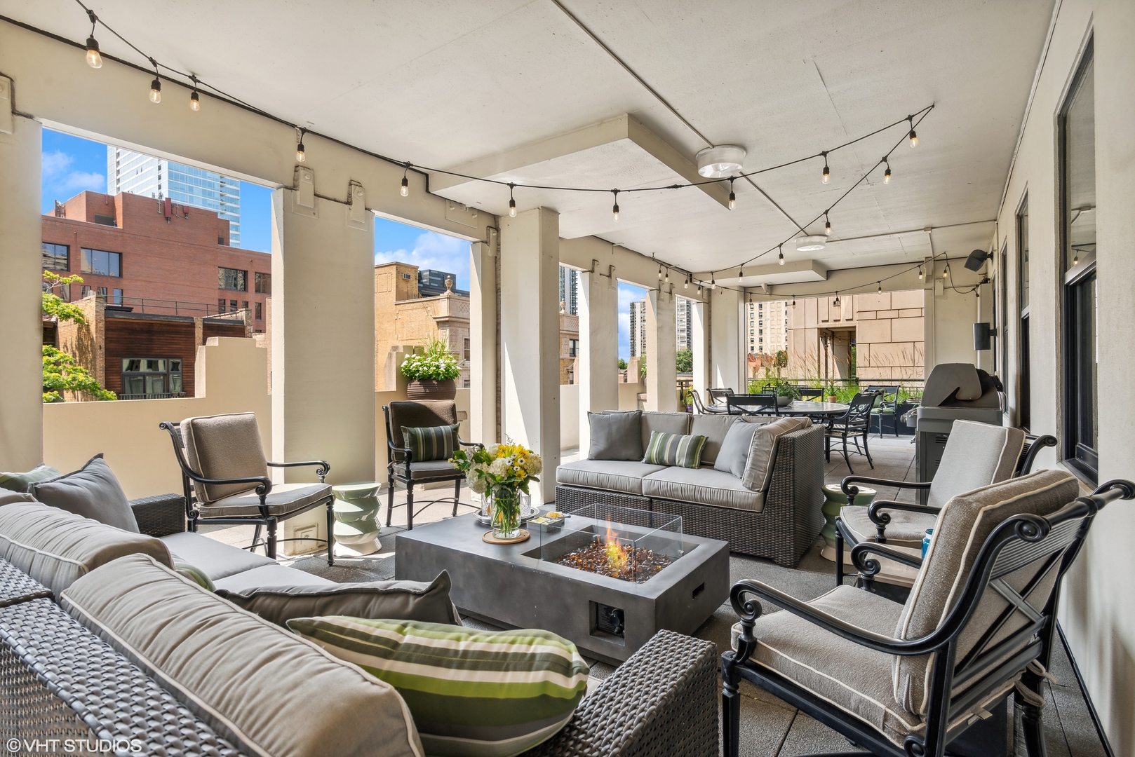 1155 N Dearborn Street 406