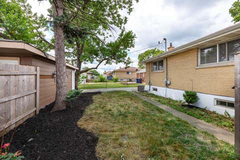 Tiny photo for 1015 W Victoria Avenue, Berkeley, IL 60163 (MLS # 12721321)