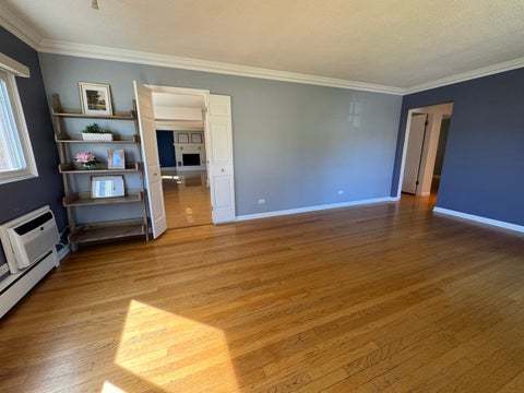 Tiny photo for 8048 N Ozanam Avenue, Niles, IL 60714 (MLS # 12766899)