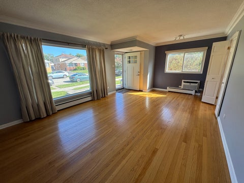 Tiny photo for 8048 N Ozanam Avenue, Niles, IL 60714 (MLS # 12766899)