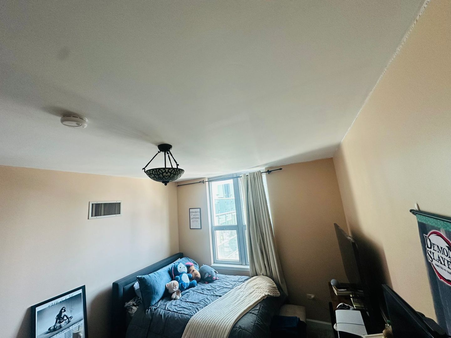 125 S Jefferson Street 1207