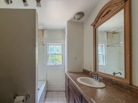 Tiny photo for 437 W Decatur Street, Decatur, IL 62522 (MLS # 12705764)