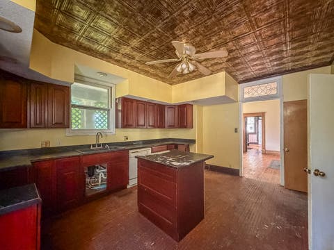 Tiny photo for 437 W Decatur Street, Decatur, IL 62522 (MLS # 12705764)