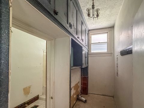 Tiny photo for 437 W Decatur Street, Decatur, IL 62522 (MLS # 12705764)
