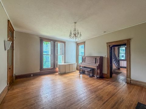 Tiny photo for 437 W Decatur Street, Decatur, IL 62522 (MLS # 12705764)