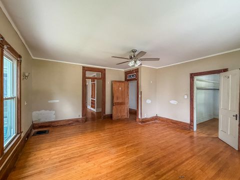 Tiny photo for 437 W Decatur Street, Decatur, IL 62522 (MLS # 12705764)