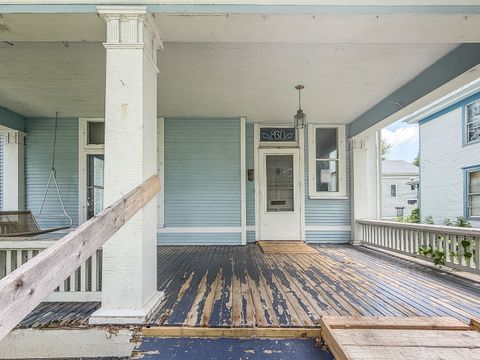 Tiny photo for 437 W Decatur Street, Decatur, IL 62522 (MLS # 12705764)
