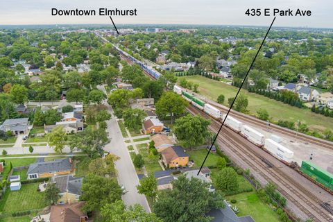 Tiny photo for 435 E Park Avenue, Elmhurst, IL 60126 (MLS # 12491505)