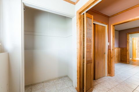 Tiny photo for 435 E Park Avenue, Elmhurst, IL 60126 (MLS # 12491505)