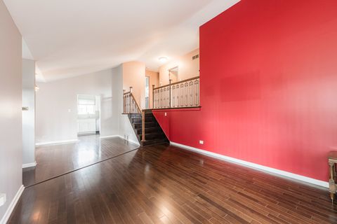 Tiny photo for 435 E Park Avenue, Elmhurst, IL 60126 (MLS # 12491505)