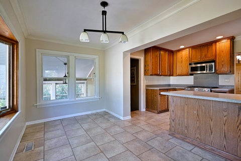 Tiny photo for 215 E Grantley Avenue, Elmhurst, IL 60126 (MLS # 12732828)