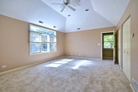 Tiny photo for 215 E Grantley Avenue, Elmhurst, IL 60126 (MLS # 12732828)