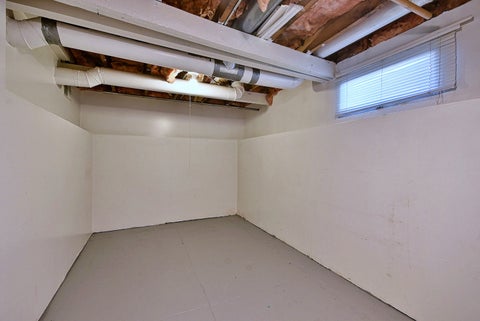 Tiny photo for 215 E Grantley Avenue, Elmhurst, IL 60126 (MLS # 12732828)