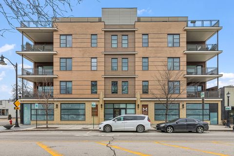 1133 CHICAGO Avenue 4E Oak Park IL 60302