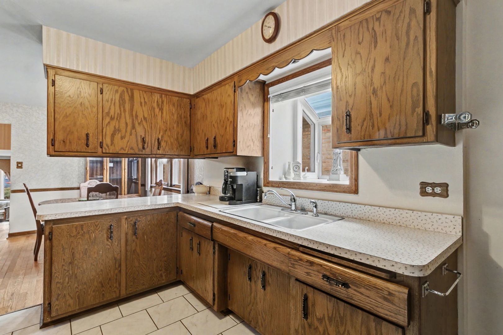 8411 S Kostner Avenue