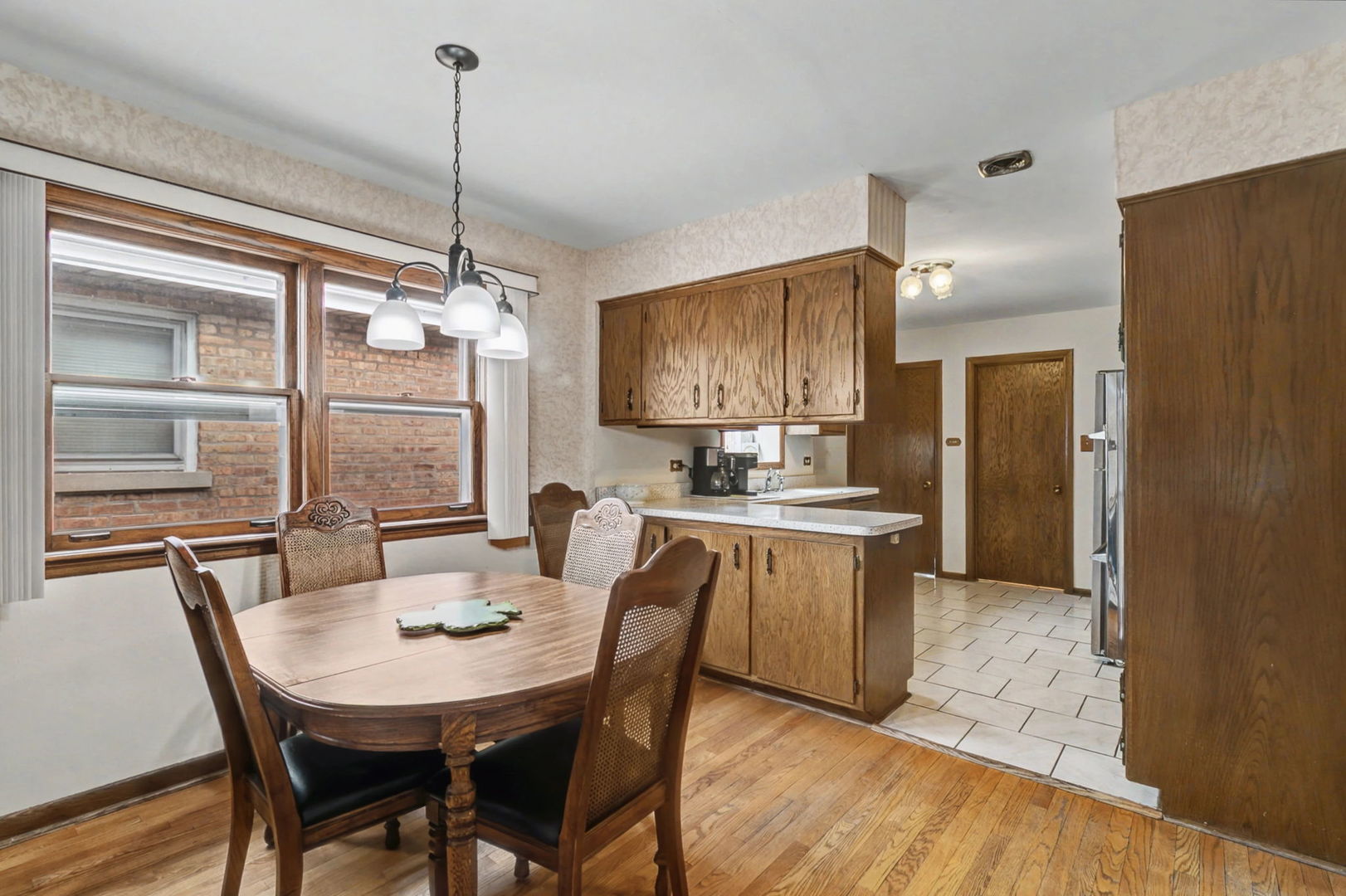 8411 S Kostner Avenue