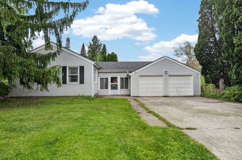 Photo of 5625 Lincoln Avenue, Lisle, IL 60532 (MLS # 12647571)