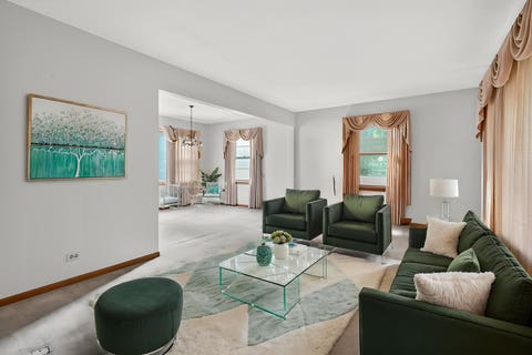 Tiny photo for 5625 Lincoln Avenue, Lisle, IL 60532 (MLS # 12647571)