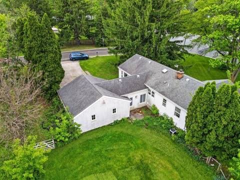 Tiny photo for 5625 Lincoln Avenue, Lisle, IL 60532 (MLS # 12647571)