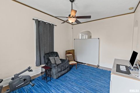 Tiny photo for 404 W BROADWAY Street, Centralia, IL 62801 (MLS # EB458890)