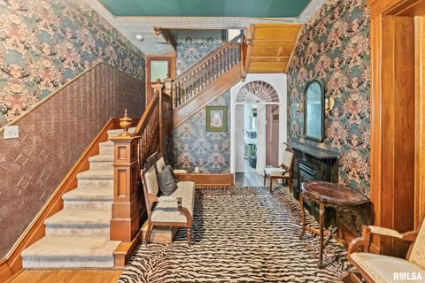 Tiny photo for 404 W BROADWAY Street, Centralia, IL 62801 (MLS # EB458890)