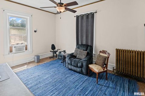 Tiny photo for 404 W BROADWAY Street, Centralia, IL 62801 (MLS # EB458890)