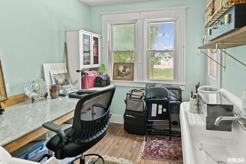 Tiny photo for 404 W BROADWAY Street, Centralia, IL 62801 (MLS # EB458890)