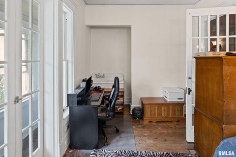 Tiny photo for 404 W BROADWAY Street, Centralia, IL 62801 (MLS # EB458890)