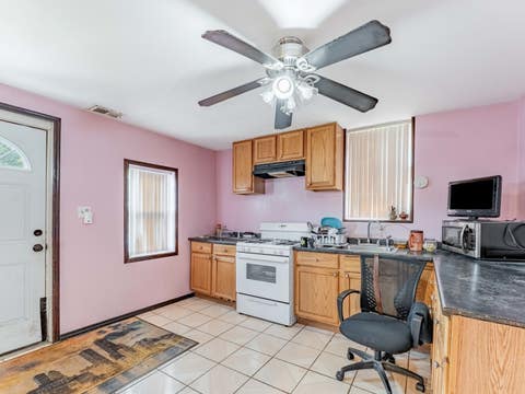 Tiny photo for 3311 S Damen Avenue, Chicago, IL 60608 (MLS # 12735002)