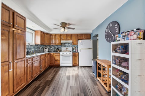 Tiny photo for 6509 W 83rd Street, Burbank, IL 60459 (MLS # 12708904)