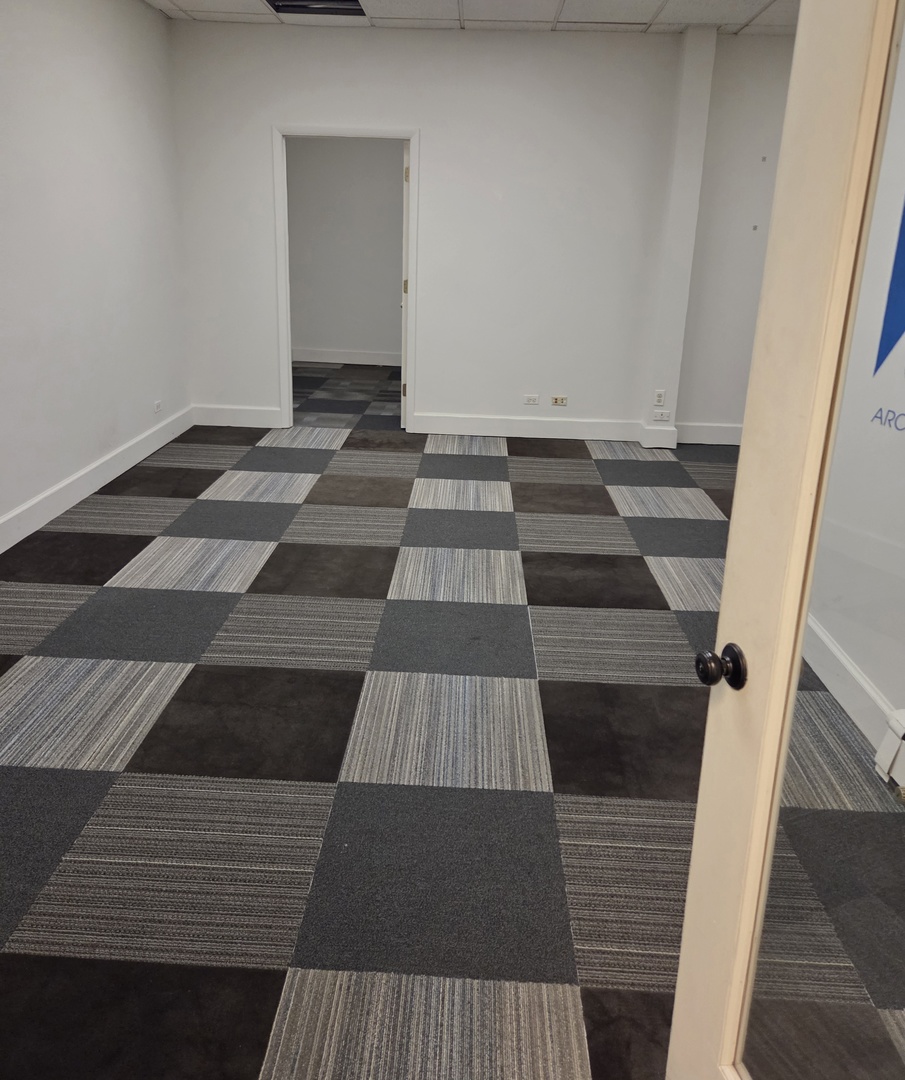 901 Burlington Avenue 209