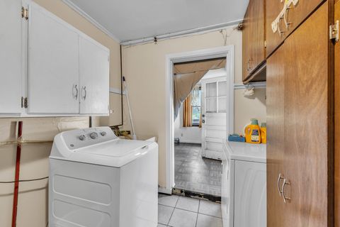 Tiny photo for 365 Oswego Street, Park Forest, IL 60466 (MLS # 12523749)