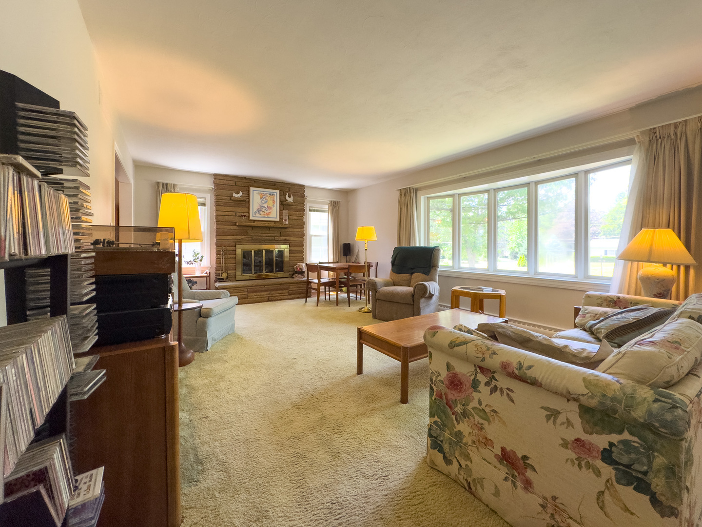 1219 Golf Lane