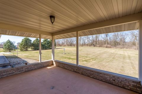Tiny photo for 21927 71st Avenue N, Port Byron, IL 61275 (MLS # 12607414)