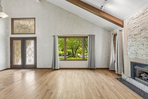 Tiny photo for 1191 Hunters Lane, Libertyville, IL 60048 (MLS # 12684921)