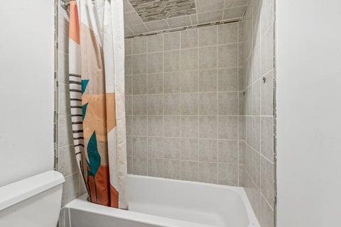 Tiny photo for 1191 Hunters Lane, Libertyville, IL 60048 (MLS # 12684921)