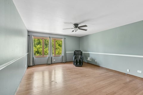 Tiny photo for 1191 Hunters Lane, Libertyville, IL 60048 (MLS # 12684921)